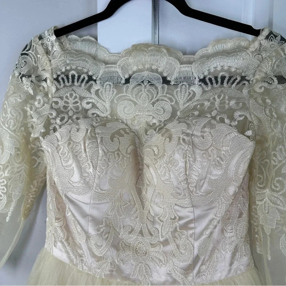 New ModCloth Chi Chi London Champagne Lace Dress Size 4 NWT Vintage‎ Inspired - Picture 8 of 14